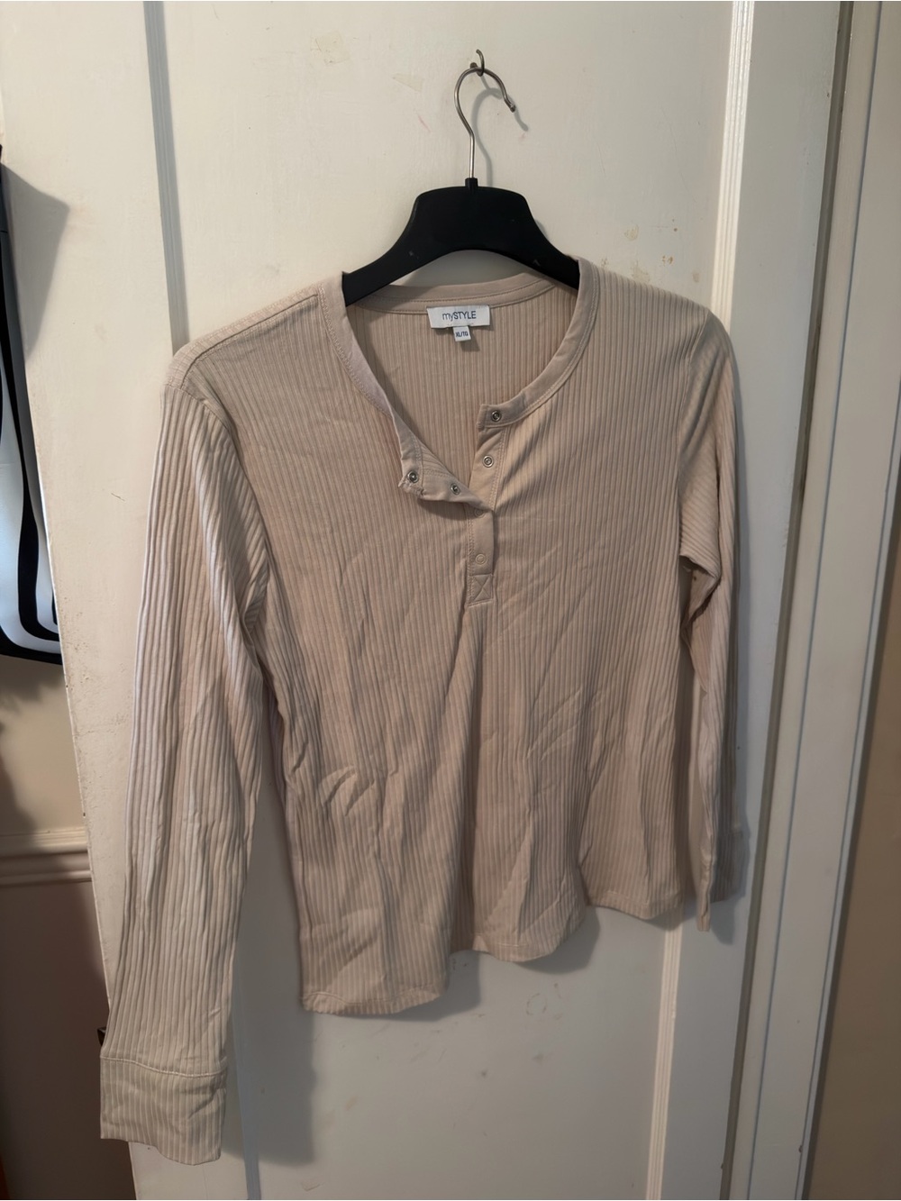 Ribbed Long-Sleeve Top - Cream